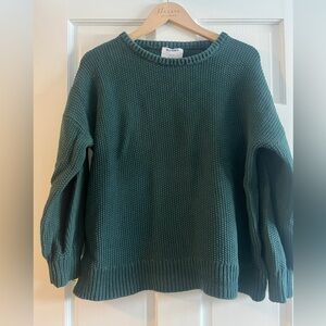 Old Navy Women's Forest Green Crew Neck Chunky Sweater